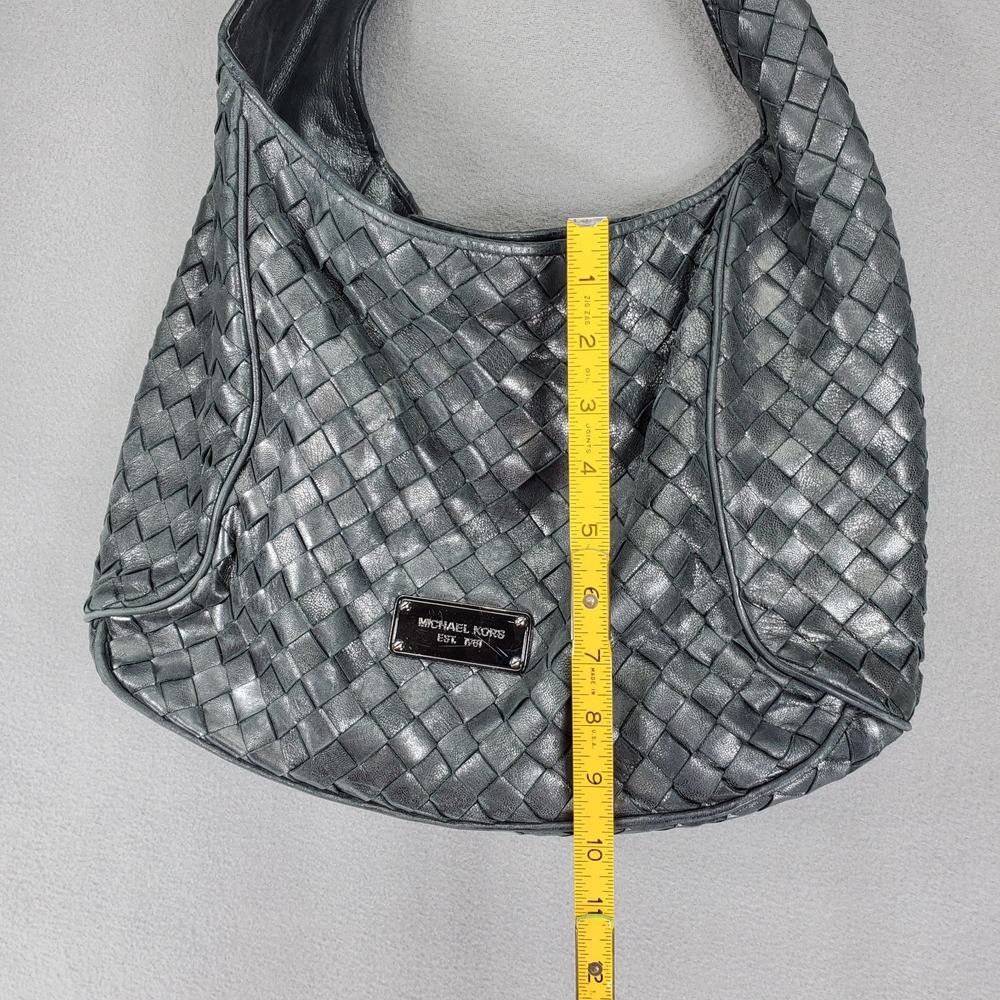 Michael Kors Gray‎ Gunmetal Woven Leather Satchel Boho Handbag Purse Slouchy - Picture 6 of 8